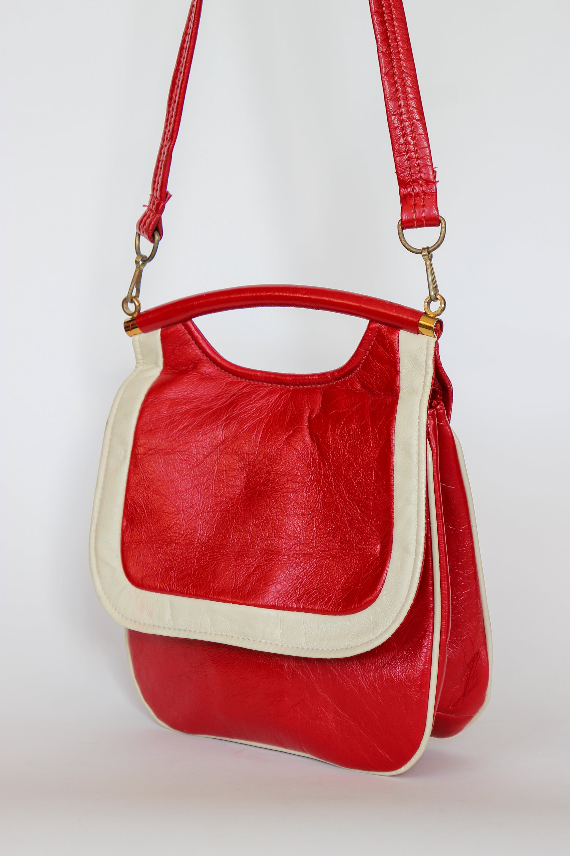 1970s Vintage Red and White Vinyl Top Handle Bag/Shoulder Bag