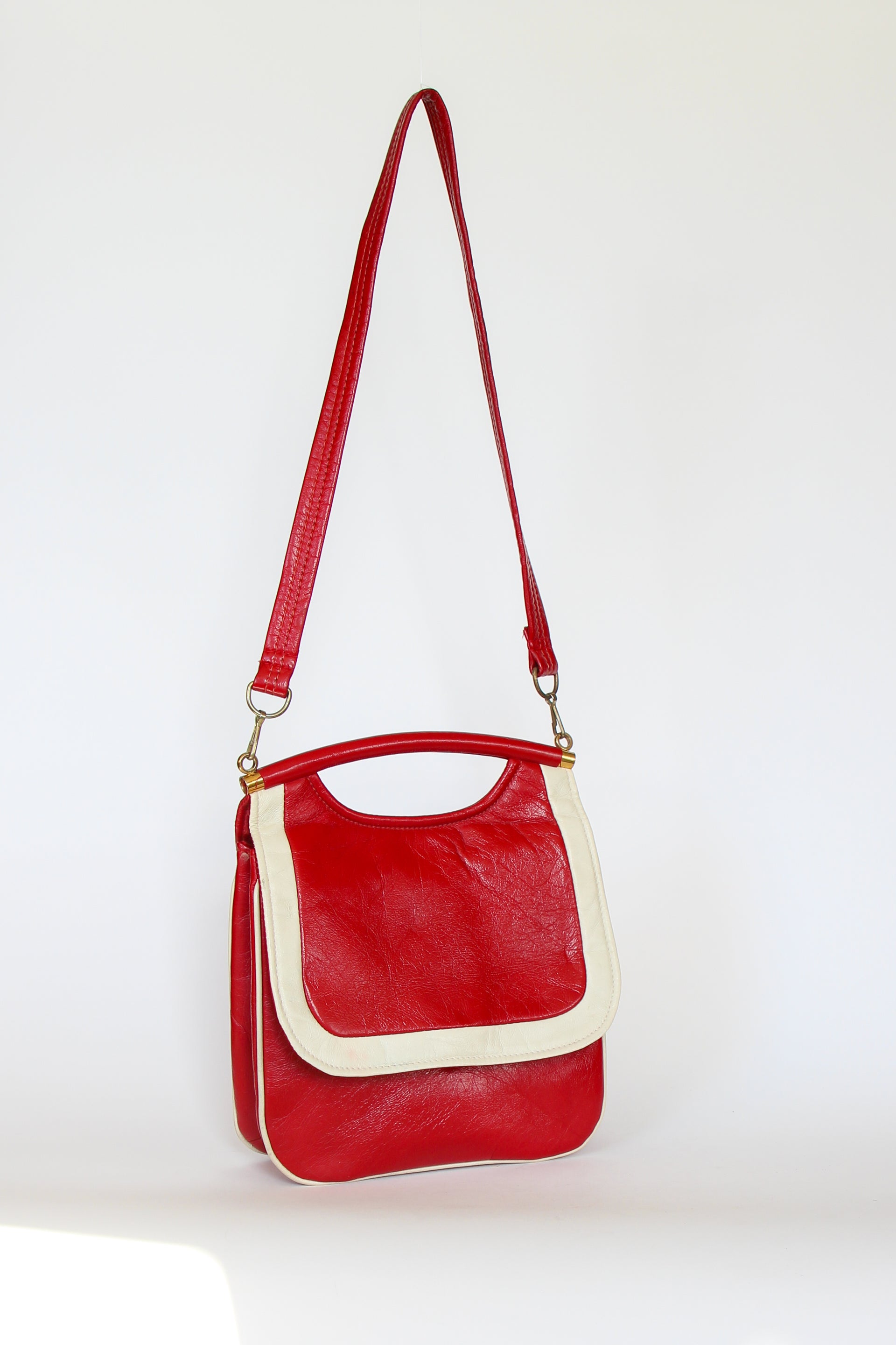 1970s Vintage Red and White Vinyl Top Handle Bag/Shoulder Bag