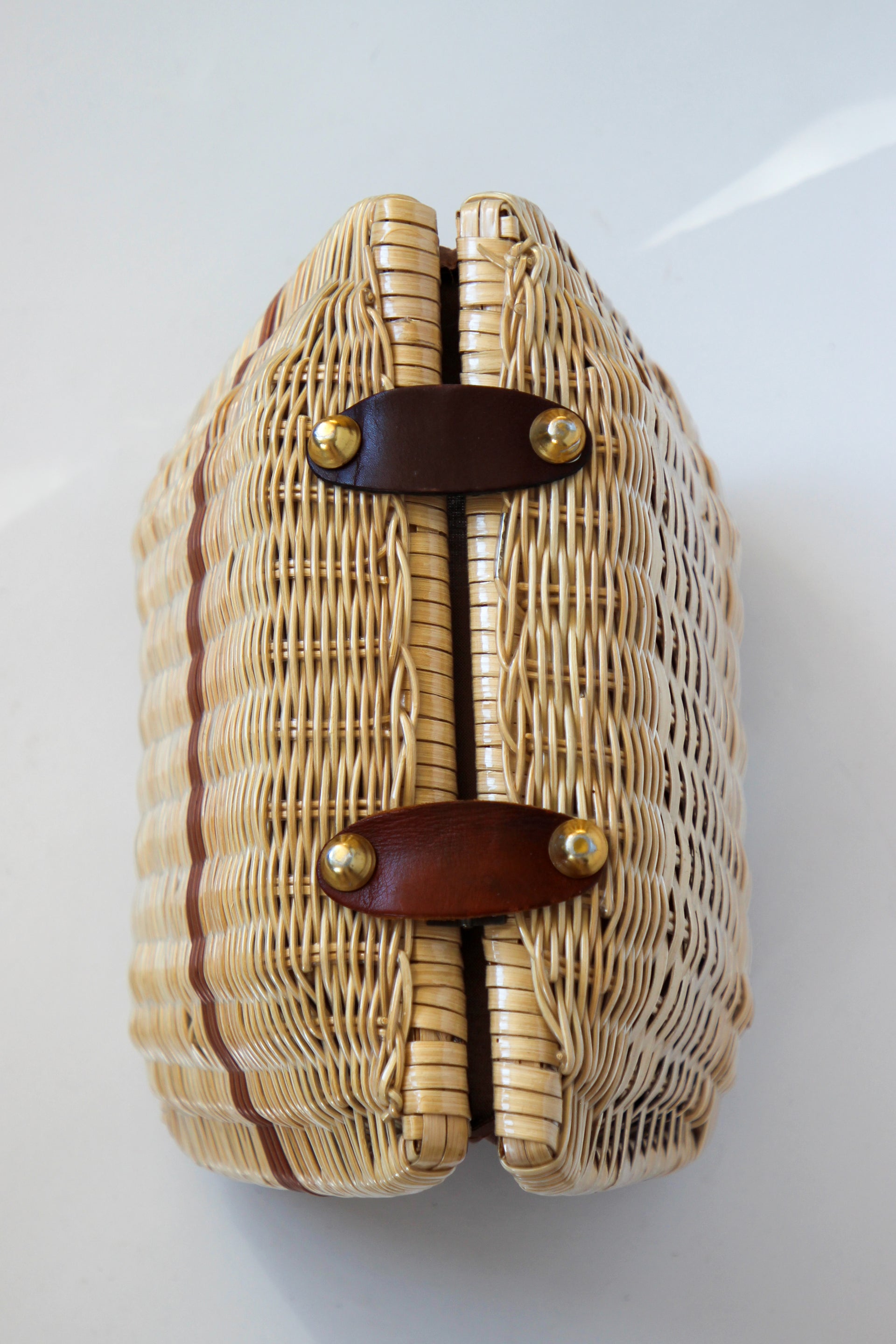 1950s 1960s Straw Top Handle Bag/Purse with Lucite Handle