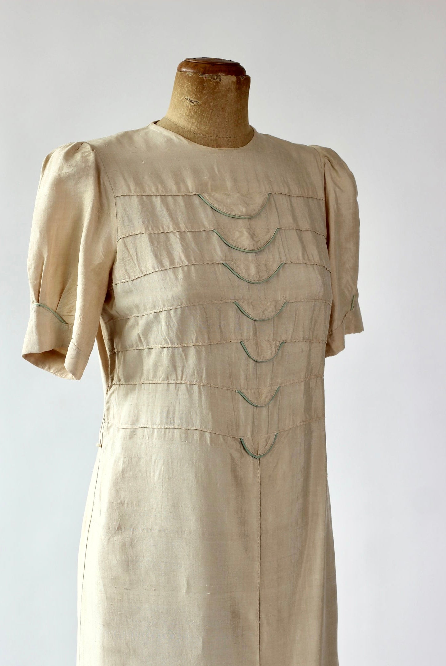 1930s Raw Silk Summer Dress//Size M/L
