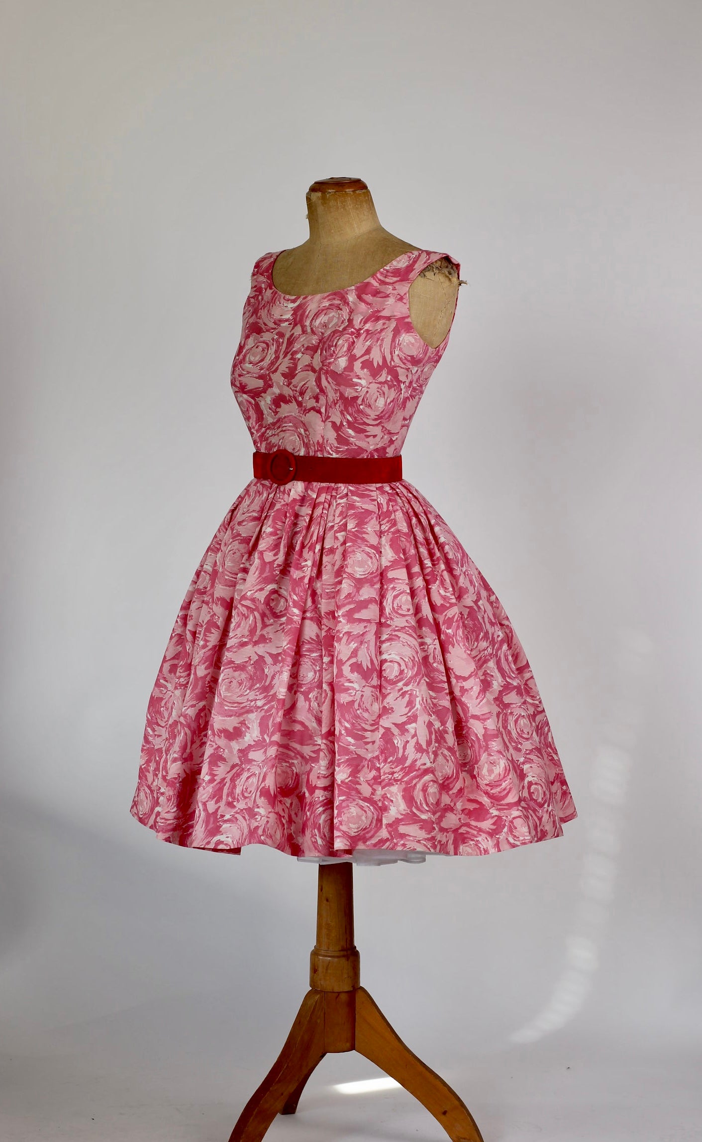 1950s Pink Cotton Dress with Floral Print//Size S