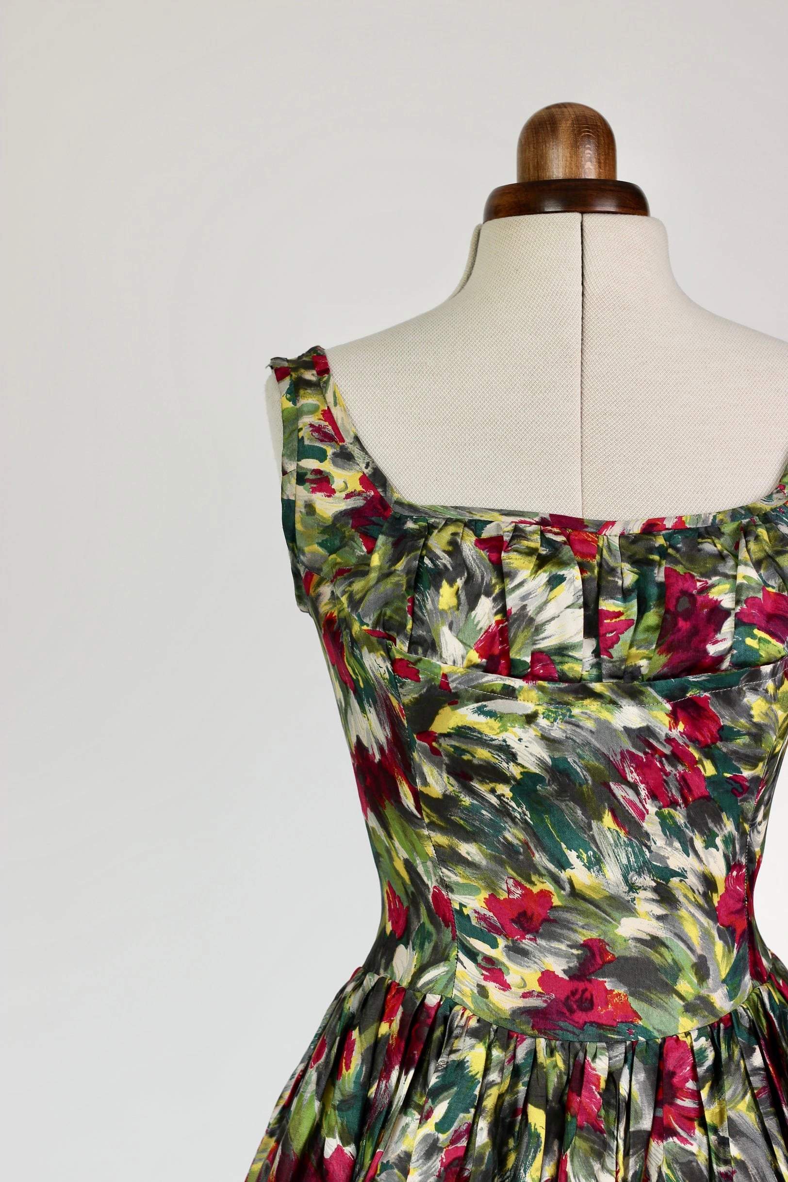 1950s Rayon Dress with Abstract Floral Pattern//Size XS