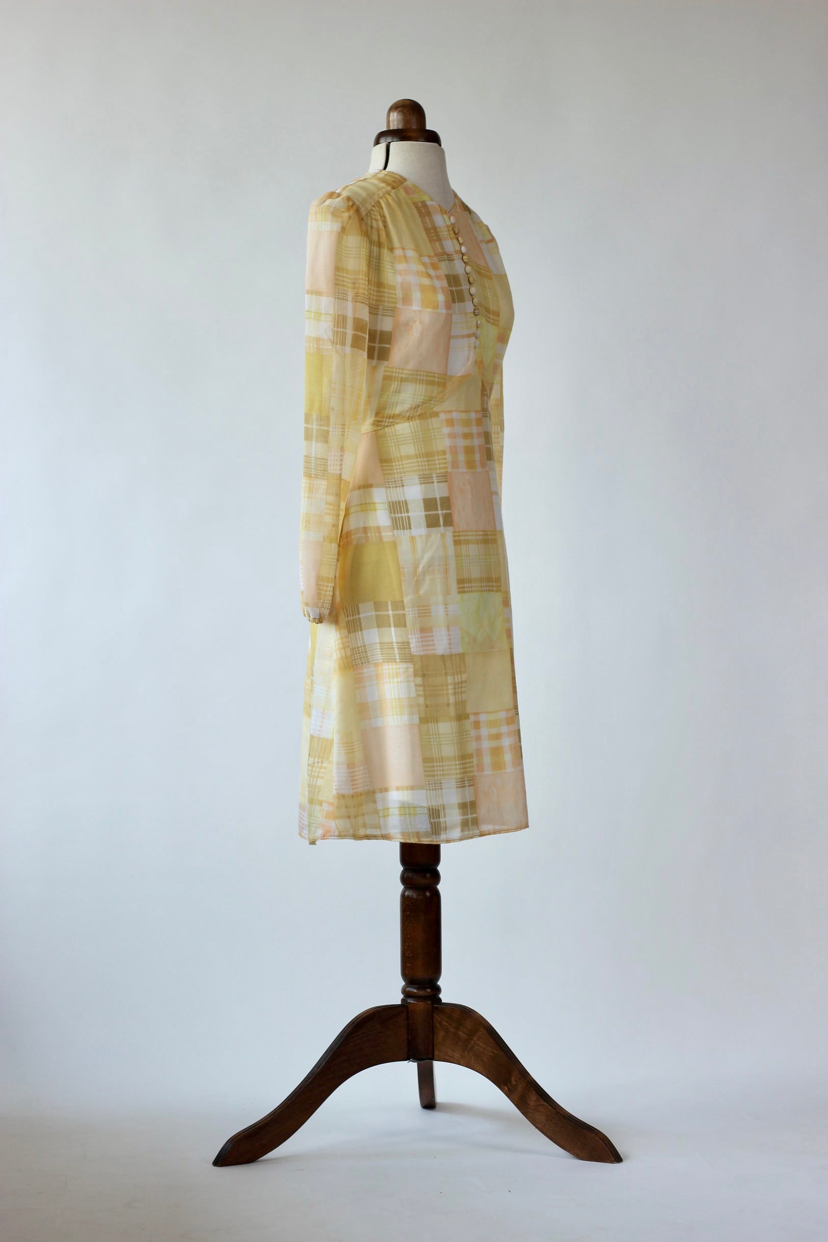 1960s Pastel Semi Sheer Dress//Size S/M