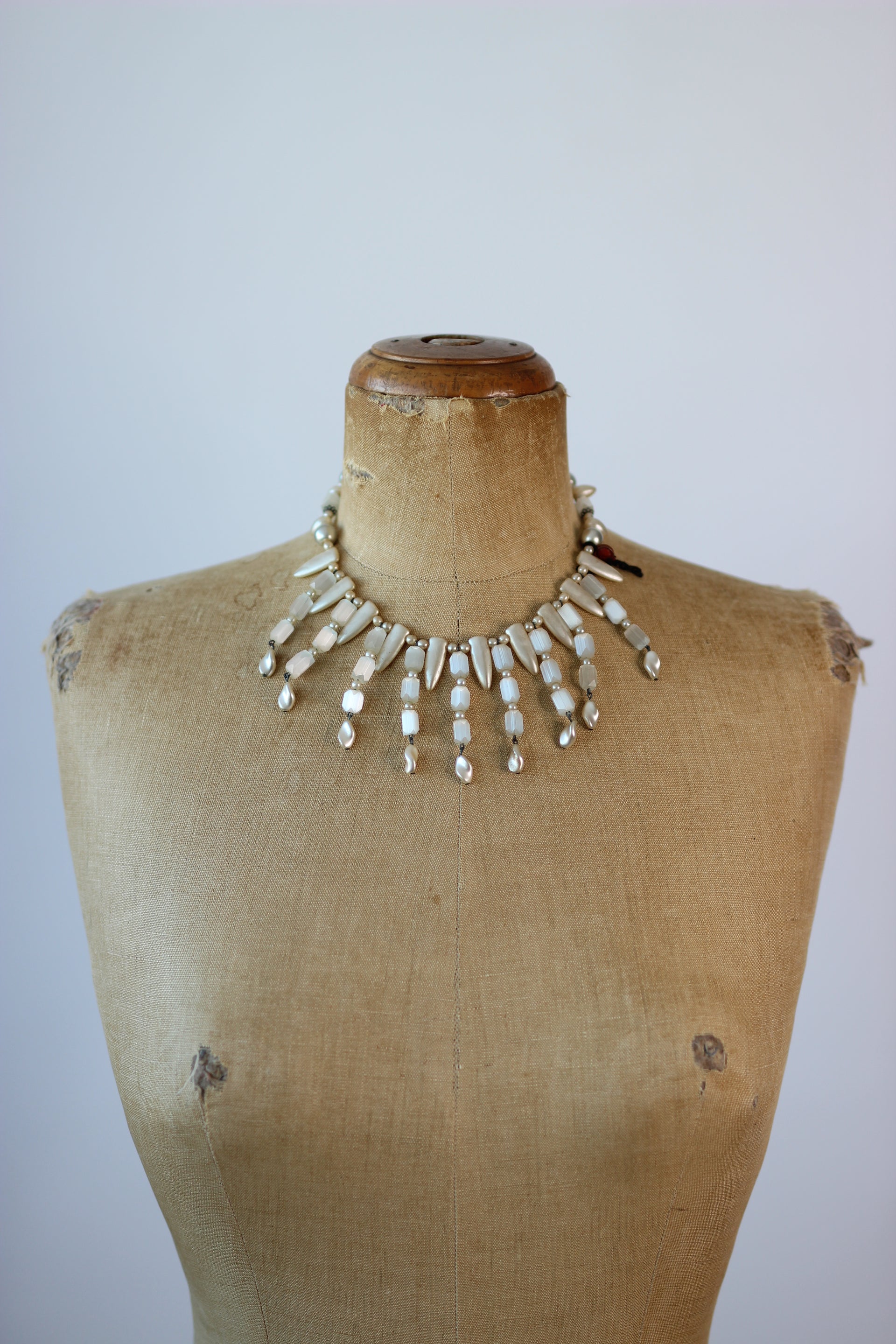 1950s Vintage Necklace with Glass Beads