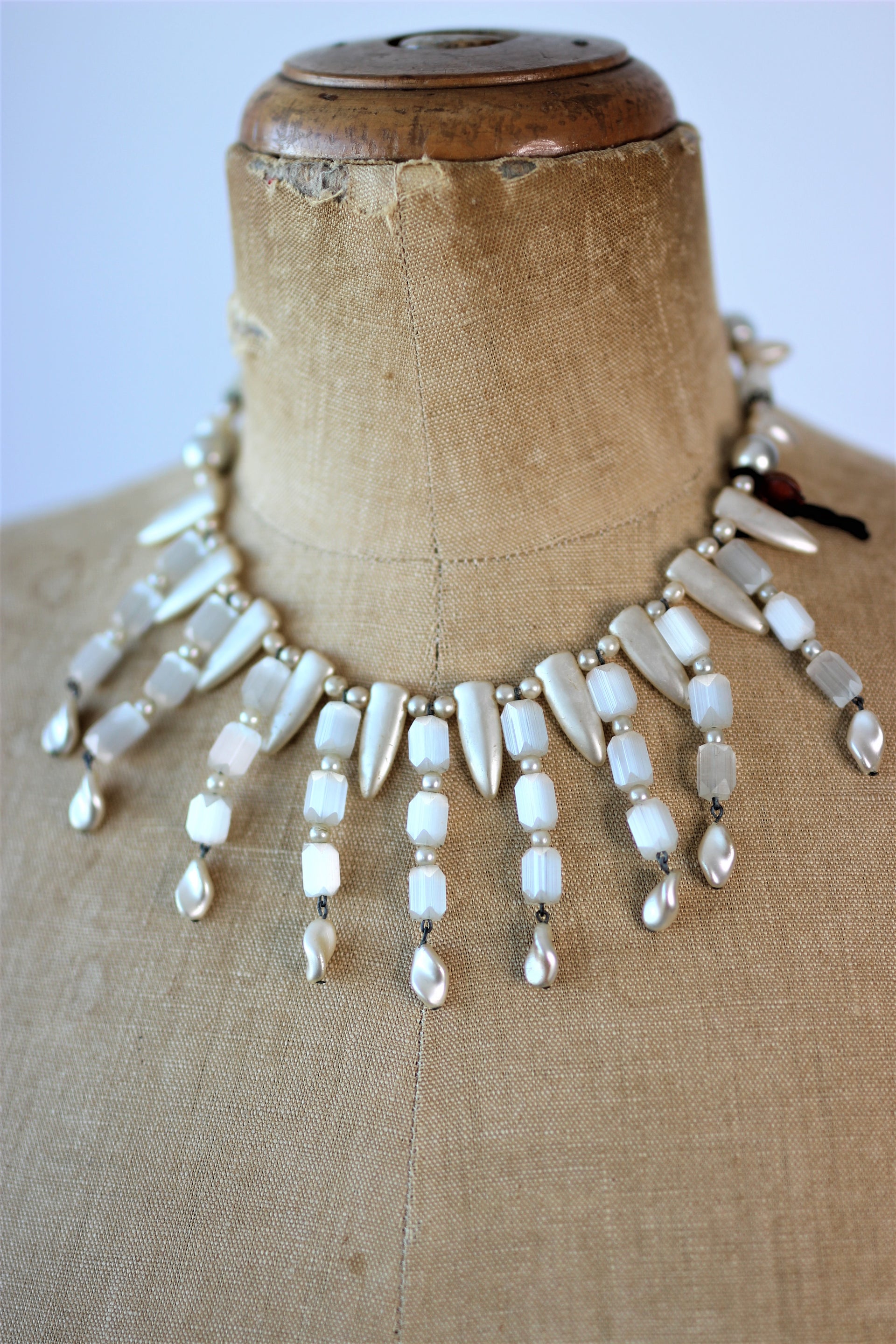 1950s Vintage Necklace with Glass Beads
