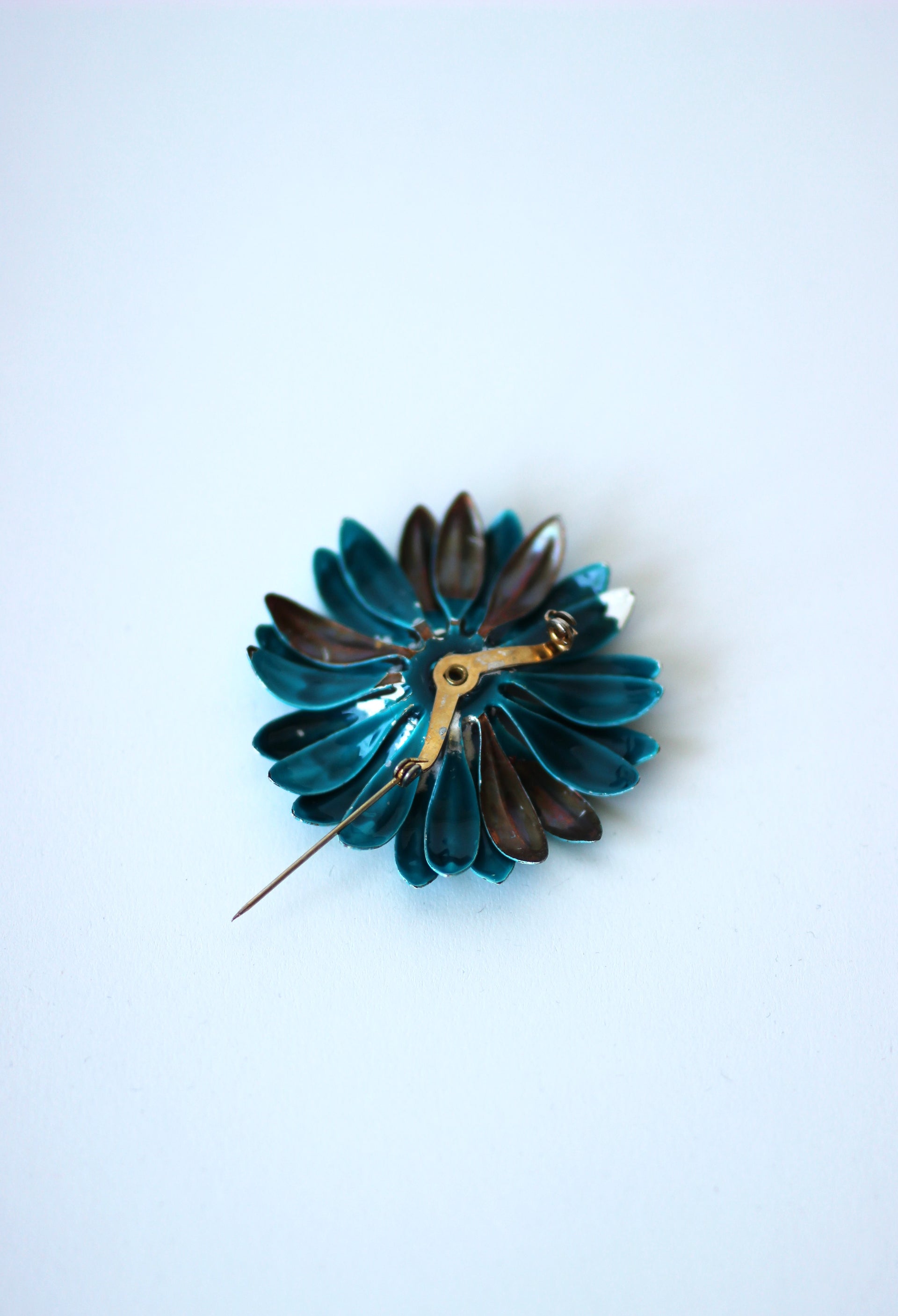 Metal Painted Blue Flower Brooch