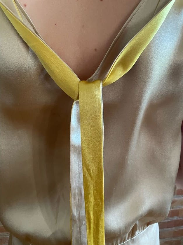 1920s Cream/Camel  Silk Flapper Dress//Yellow Belt//Size S/M
