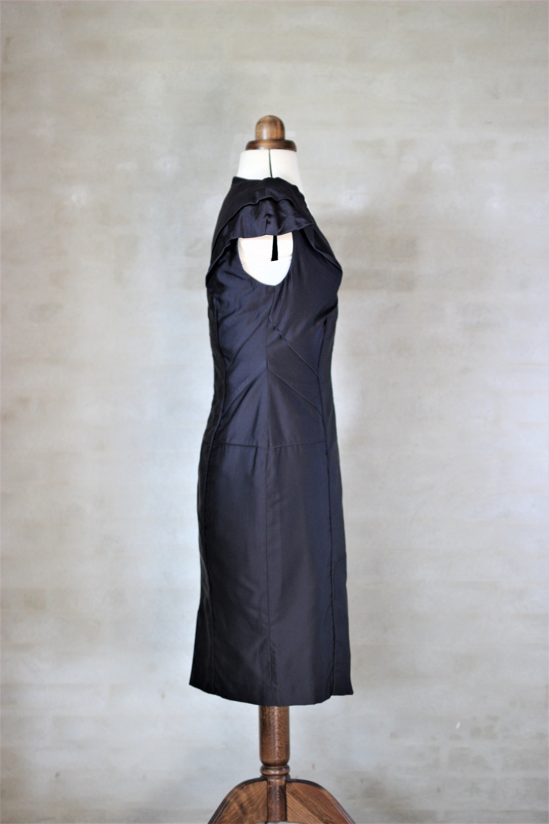 1980s Navy Blue Silk Dress//Made in Italy//Size S