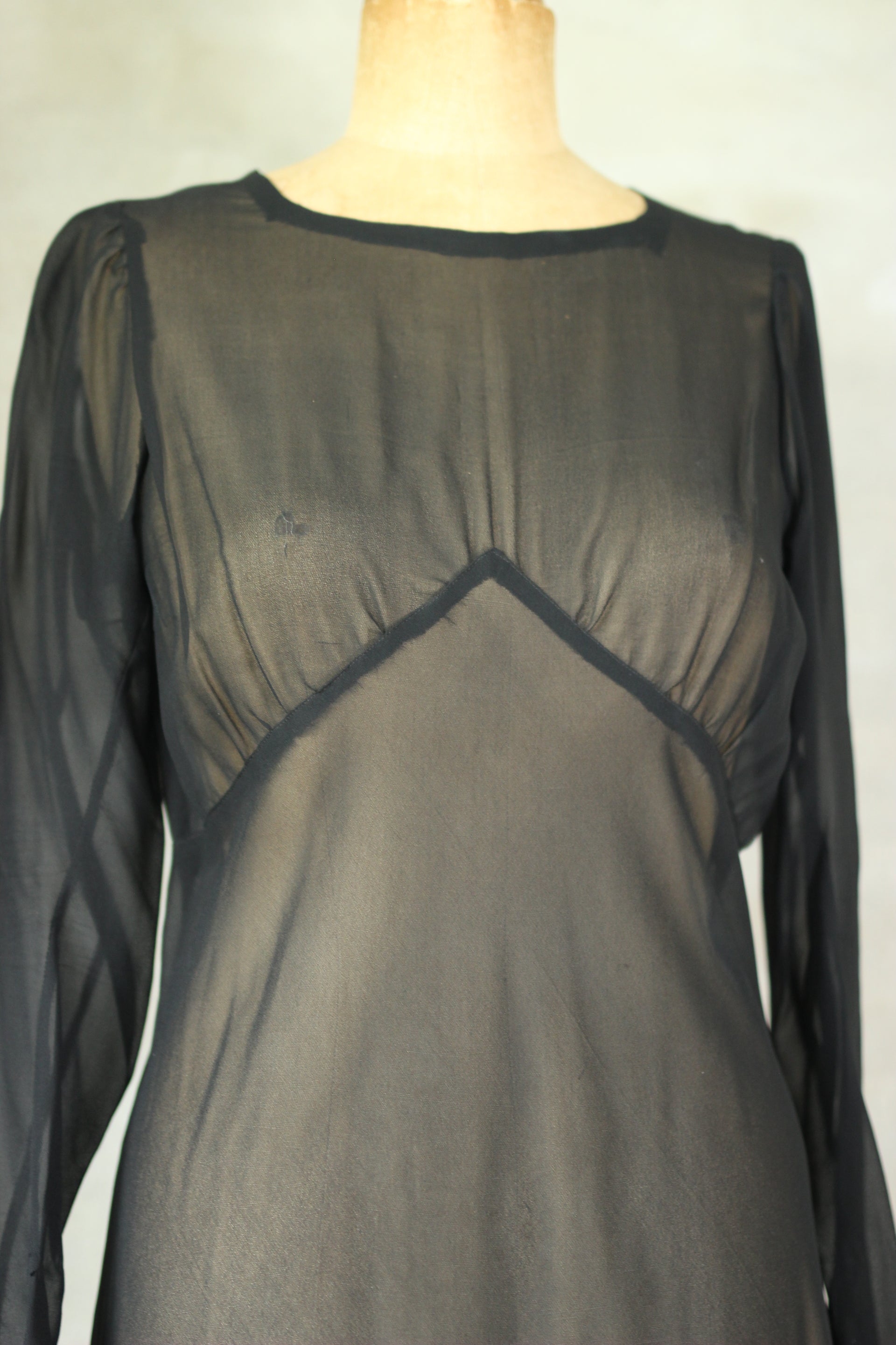 1920s Black Chiffon Silk Dress with Glass//Size S