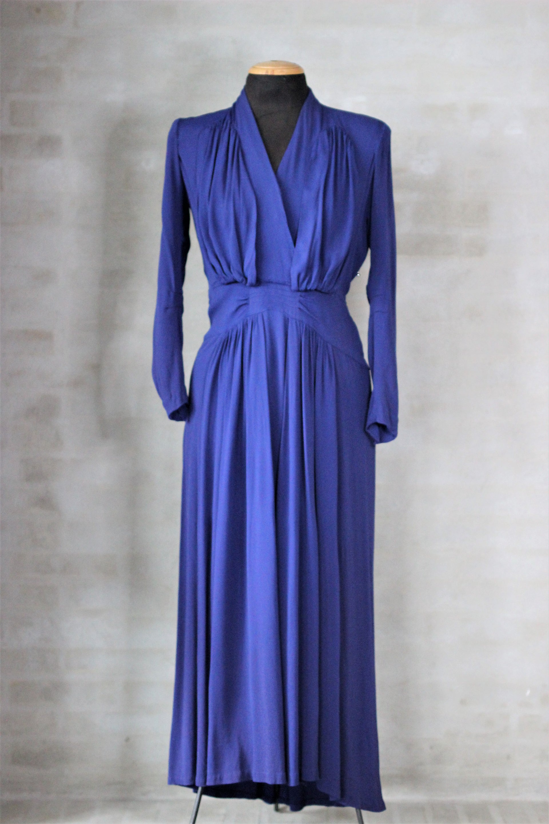 1940s Dark Purple Dress with Drapes//Size M