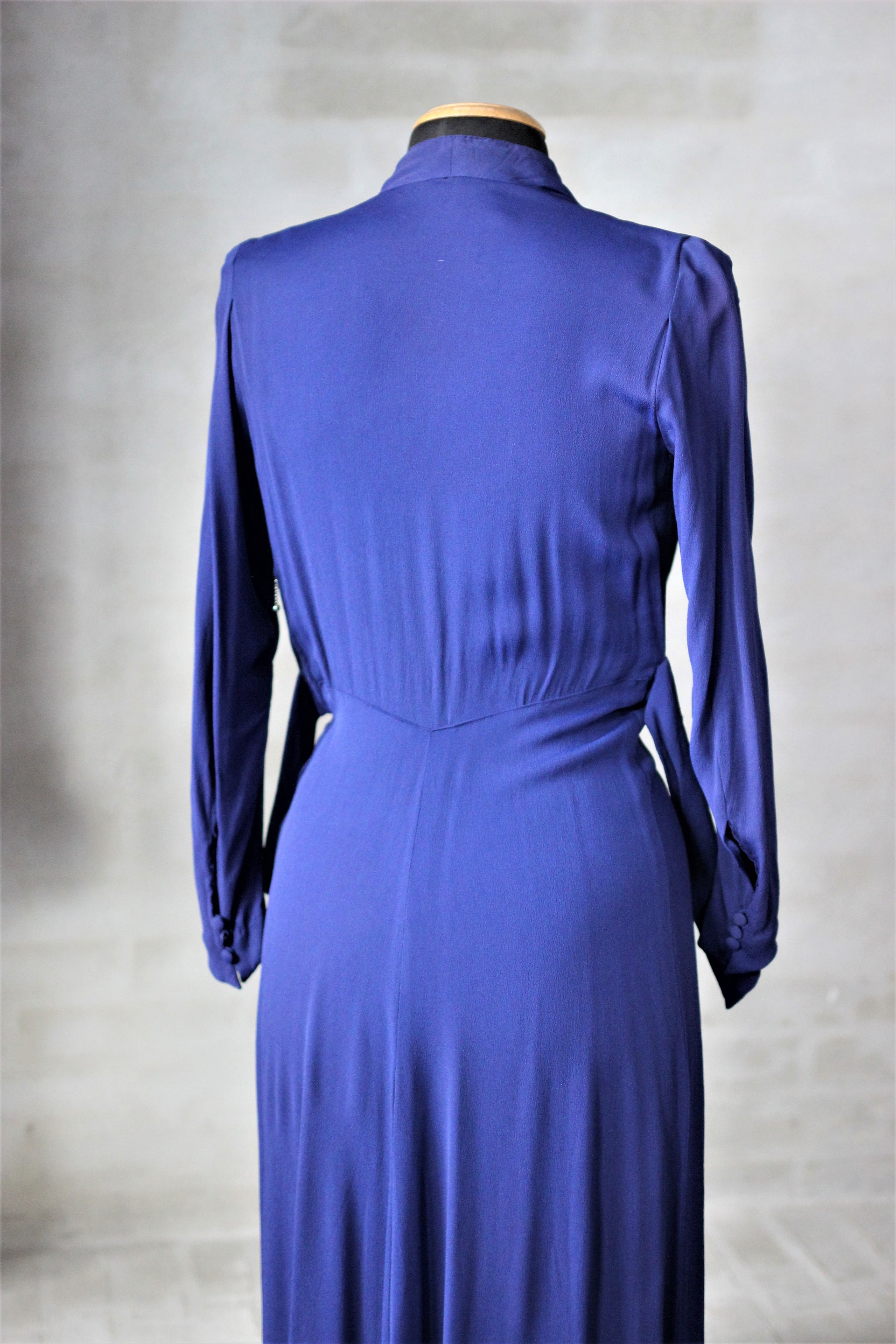 1940s Dark Purple Dress with Drapes//Size M