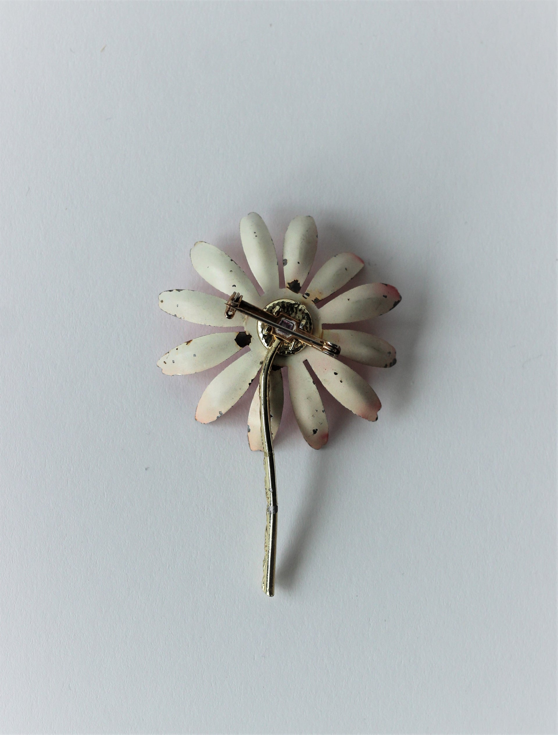 1950s Pink Metal Painted Pink Flower Brooch