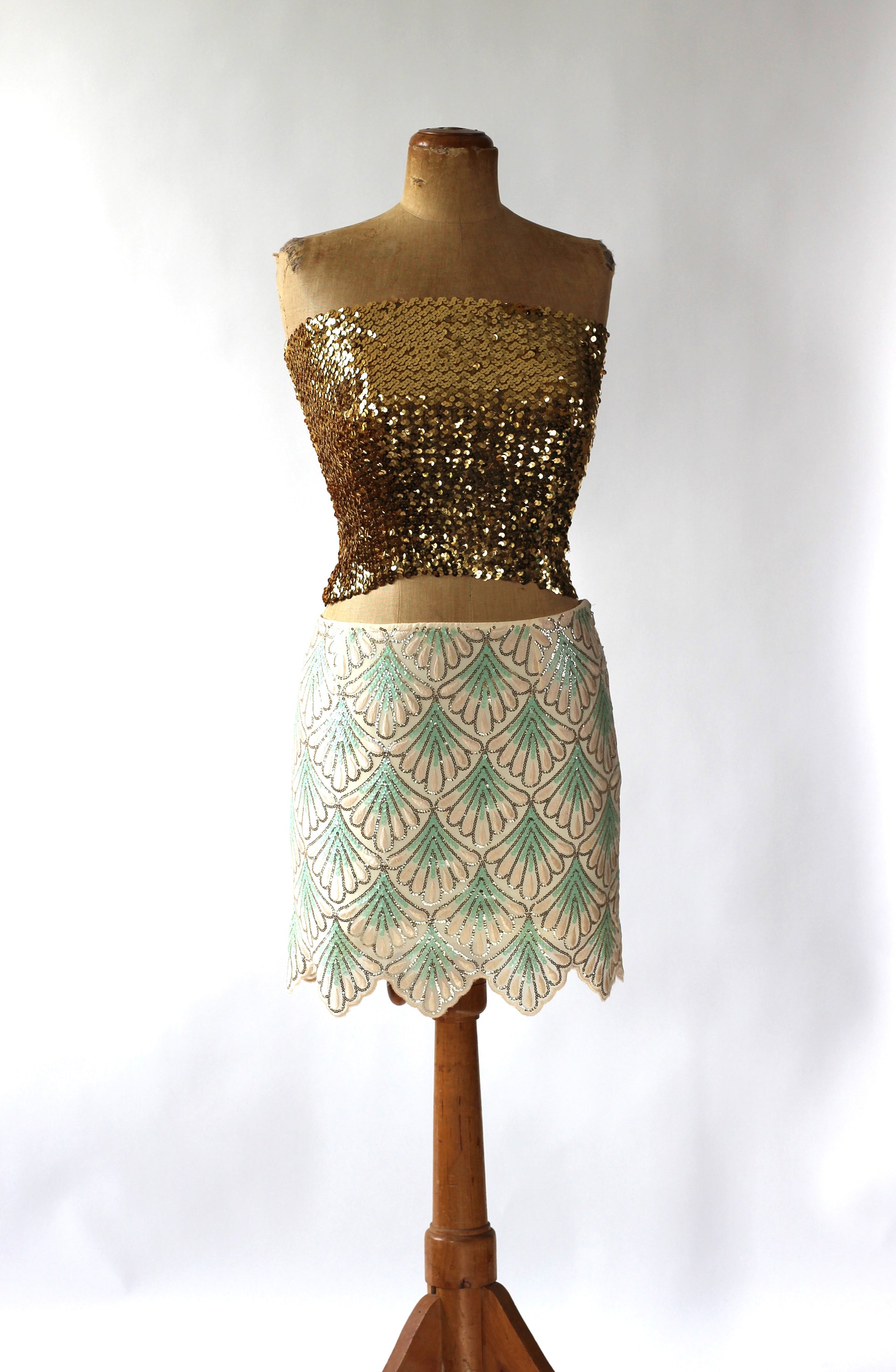 Vintage High Waisted Short Skirt//Size S