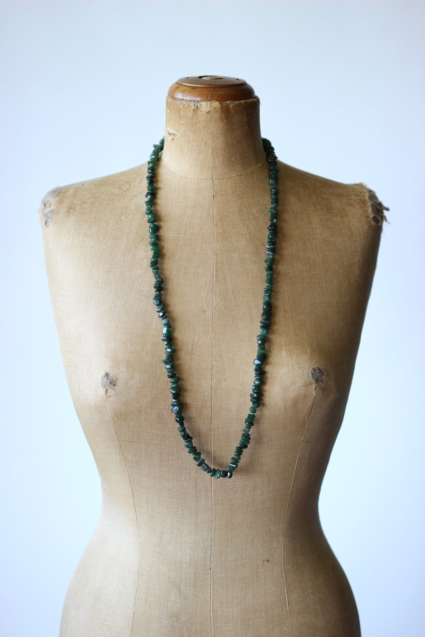Vintage Jade Stone Necklace.