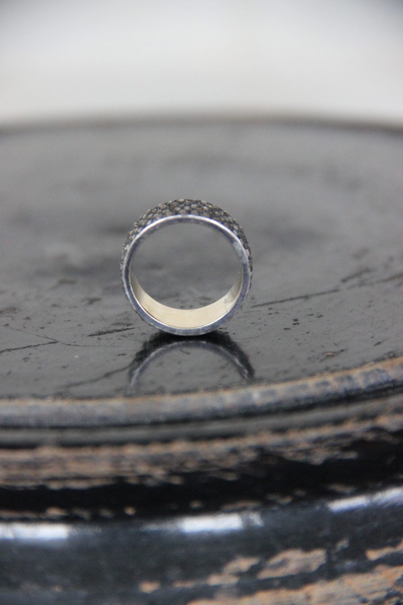 Silver Ring with Brilliant cut Diamonds PRE-ORDER